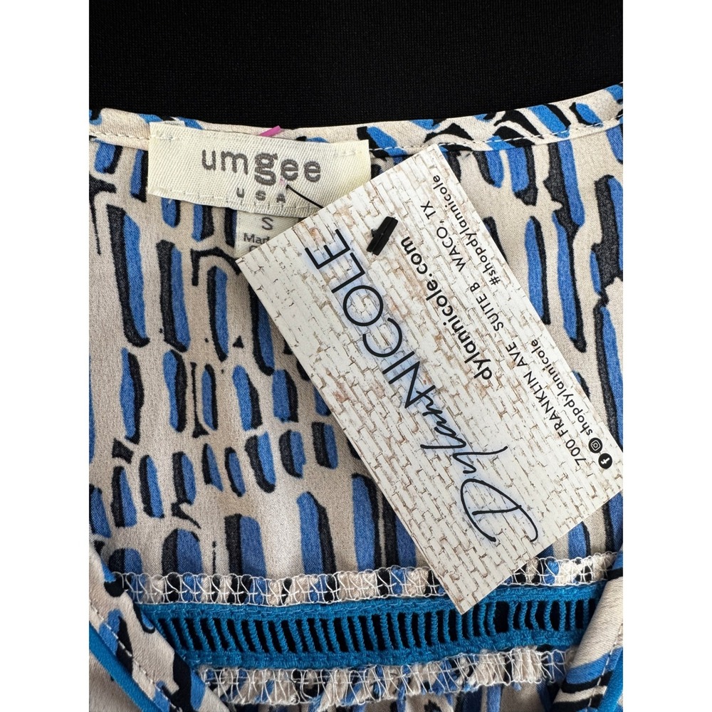 Umgee NWT Blue & Cream Abstract Boho Dress Crochet Trim Flutter Sleeve Sz S - Picture 7 of 11